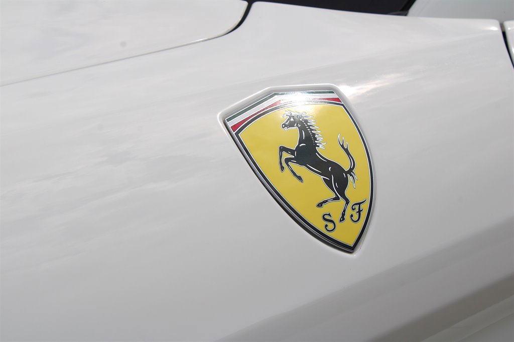 Used 2015 Ferrari California T RWD image 23