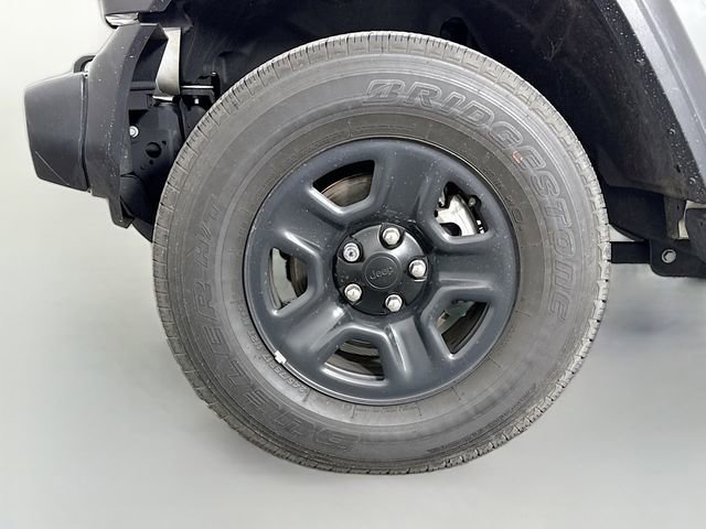 Used 2021 Jeep Wrangler Sport image 28