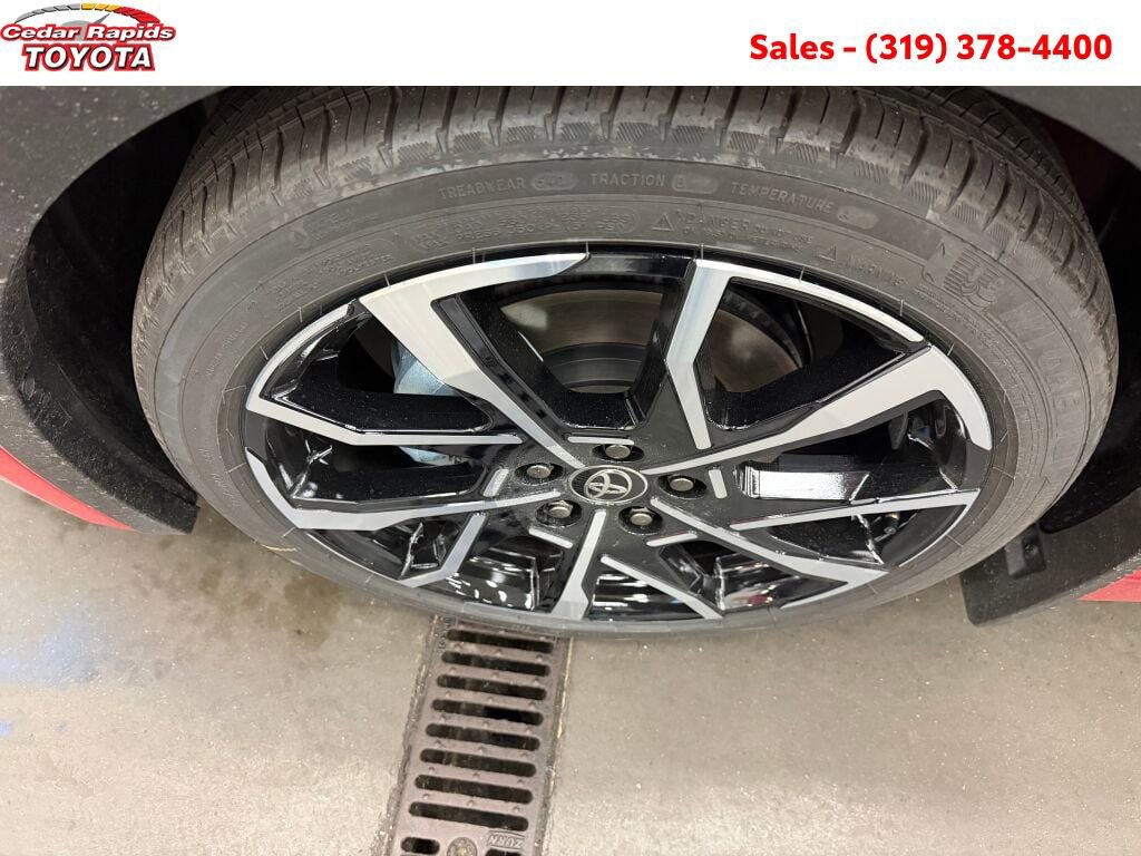 New 2026 Toyota Prius Plug-In Hybrid image 6