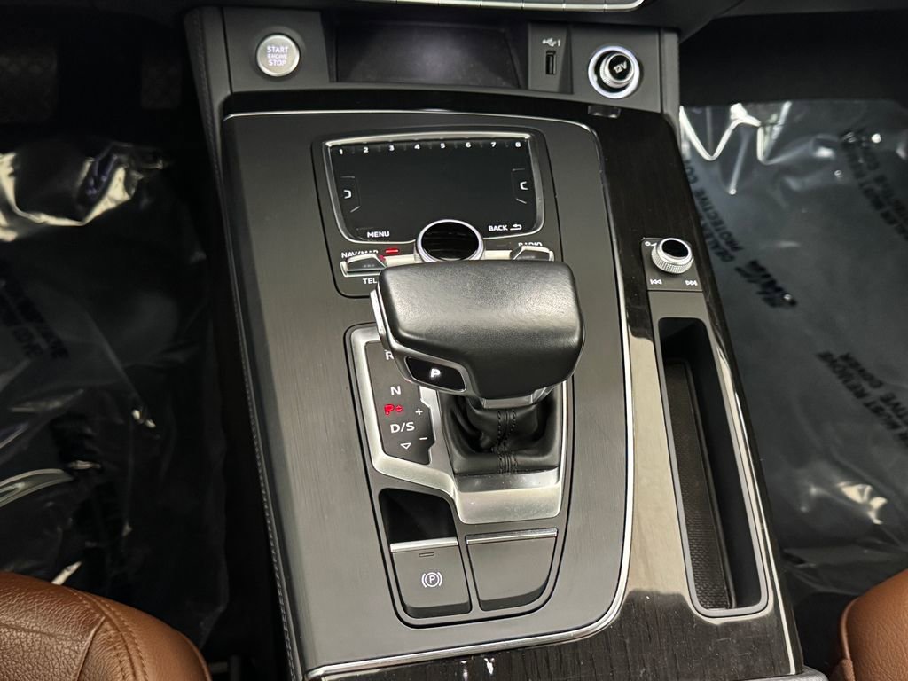 Used 2019 Audi Q5 2.0T Premium Plus w/ Premium Plus Package image 21