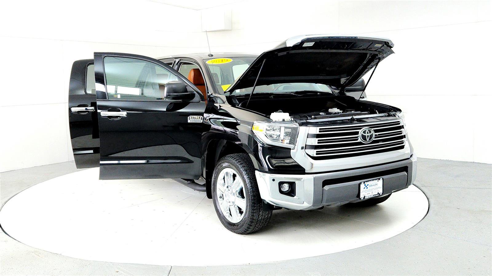 Used 2019 Toyota Tundra 1794 Edition AWD/4WD image 9