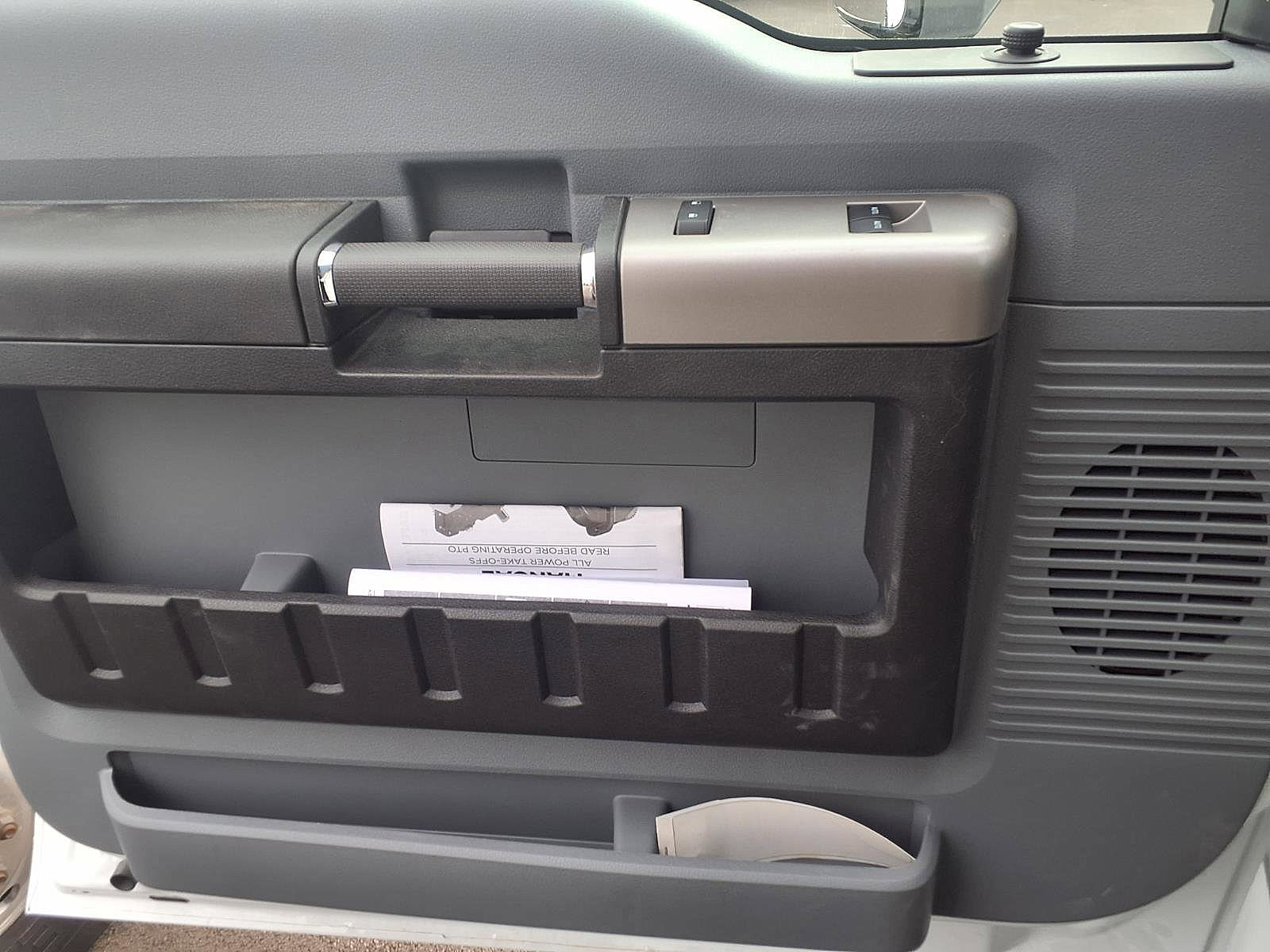 New 2027 Ford F750 2WD Regular Cab Super Duty image 13