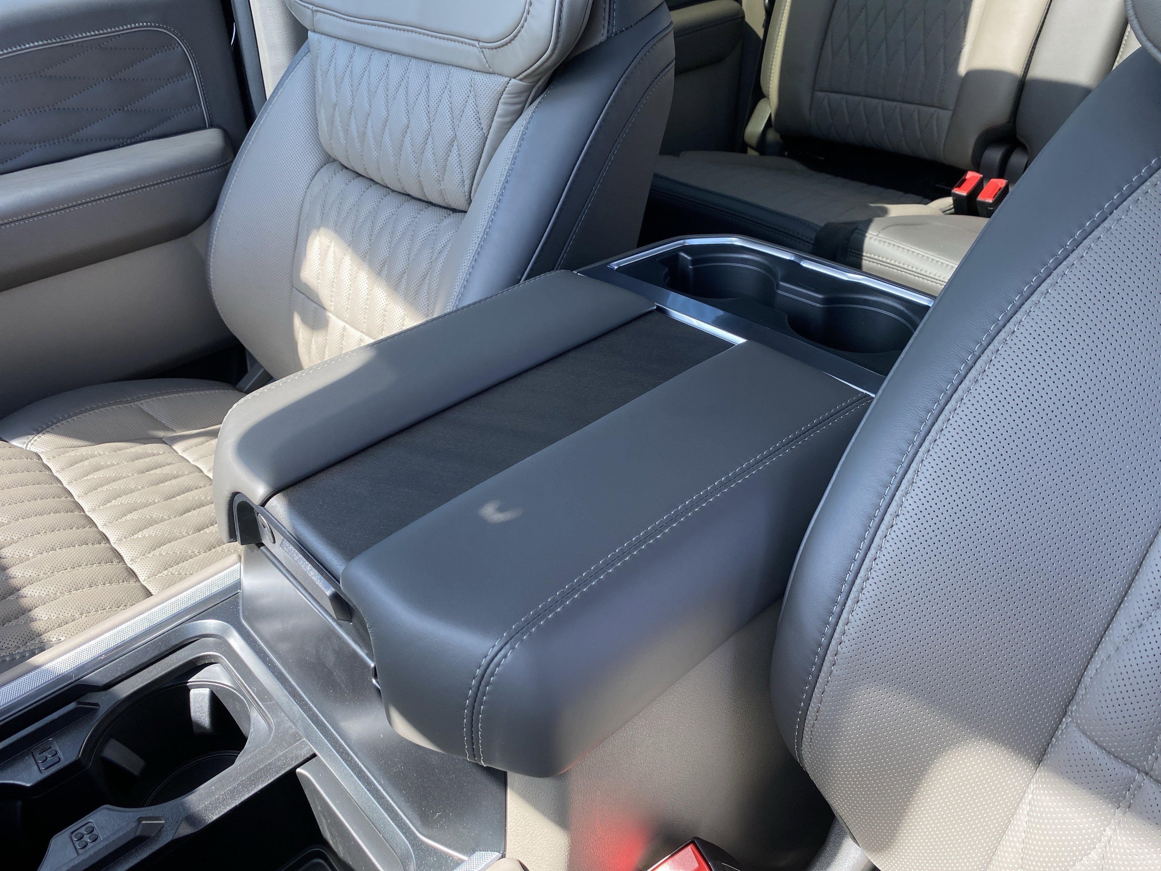 Used 2026 Ford F450 Platinum w/ Platinum Plus Package image 41