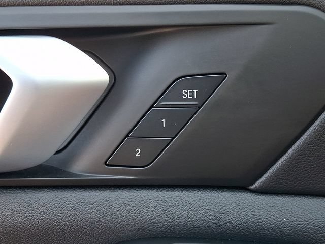 Used 2019 BMW X5 xDrive40i w/ Premium Package 2 AWD/4WD image 26