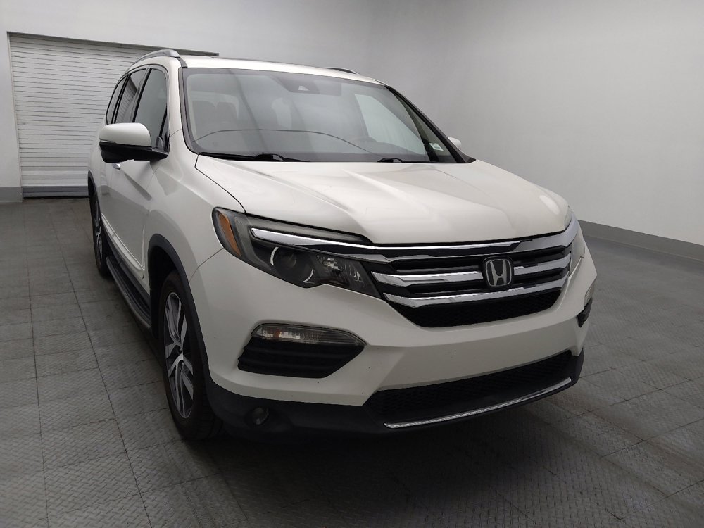 Used 2018 Honda Pilot Touring image 14