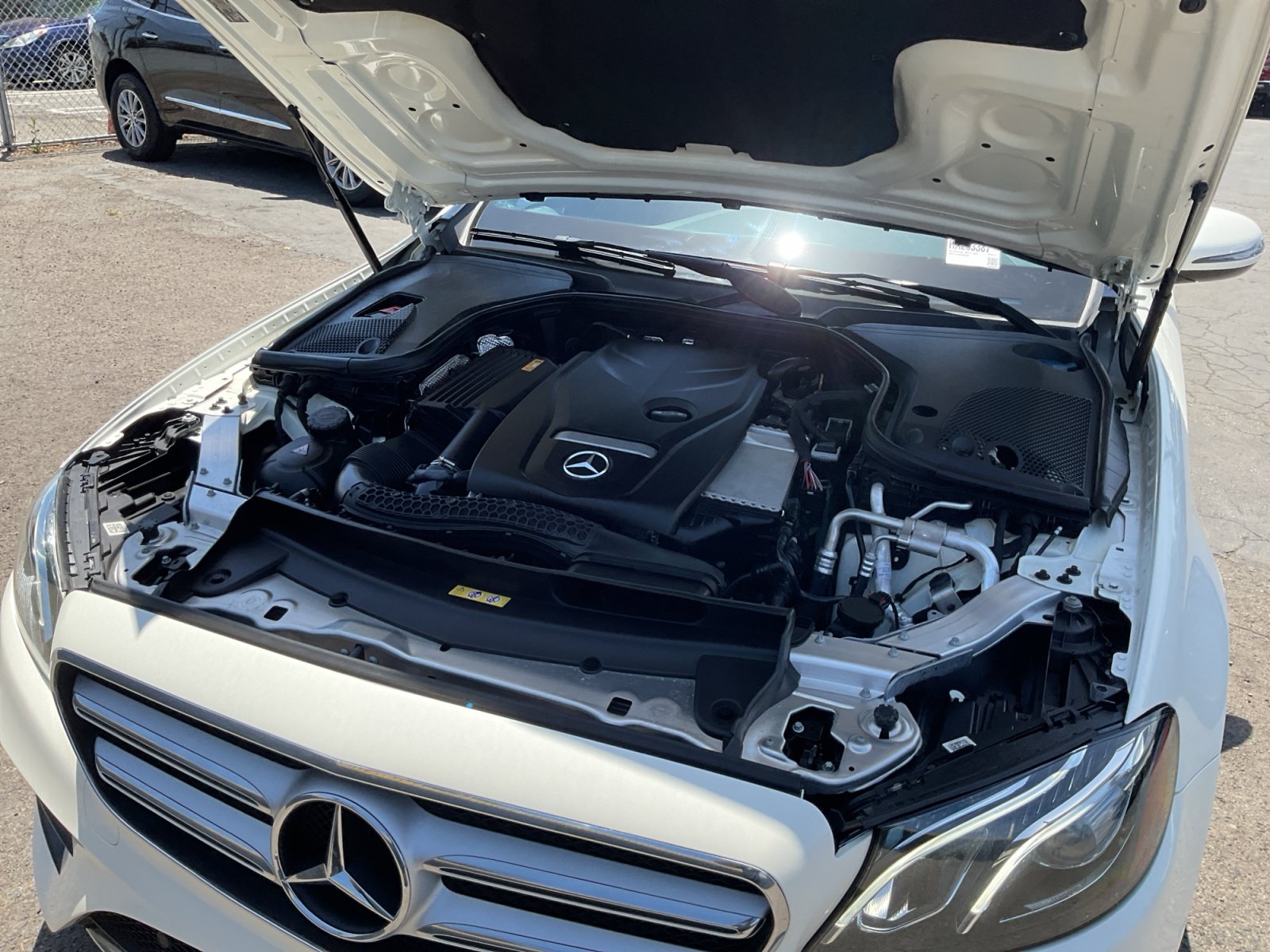 Used 2017 Mercedes-Benz E 300 image 23