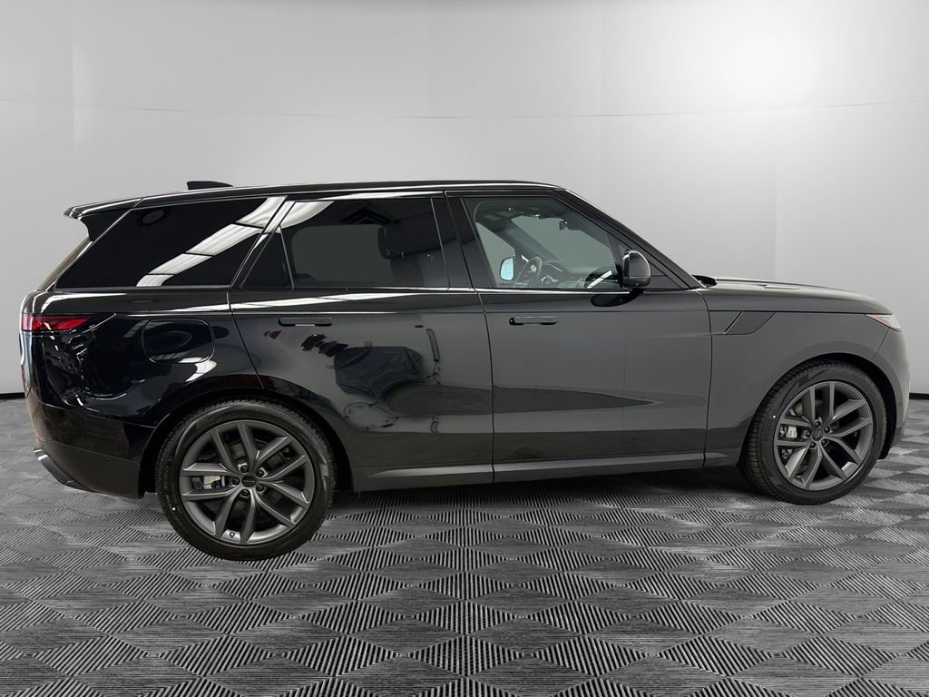 New 2026 Land Rover Range Rover Sport SE image 6