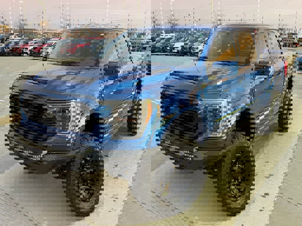 Used 2022 Ford F150 Lariat w/ Equipment Group 502A High image 6