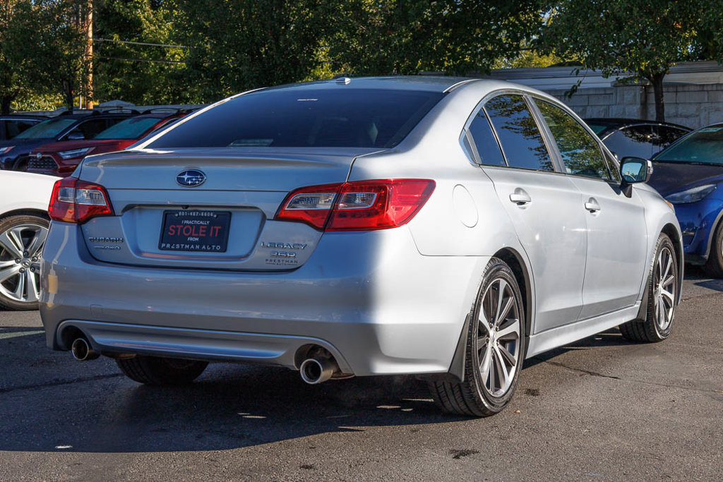 Used 2015 Subaru Legacy 3.6R Limited AWD/4WD image 16