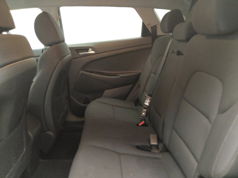 Used 2019 Hyundai Tucson SE AWD/4WD image 18