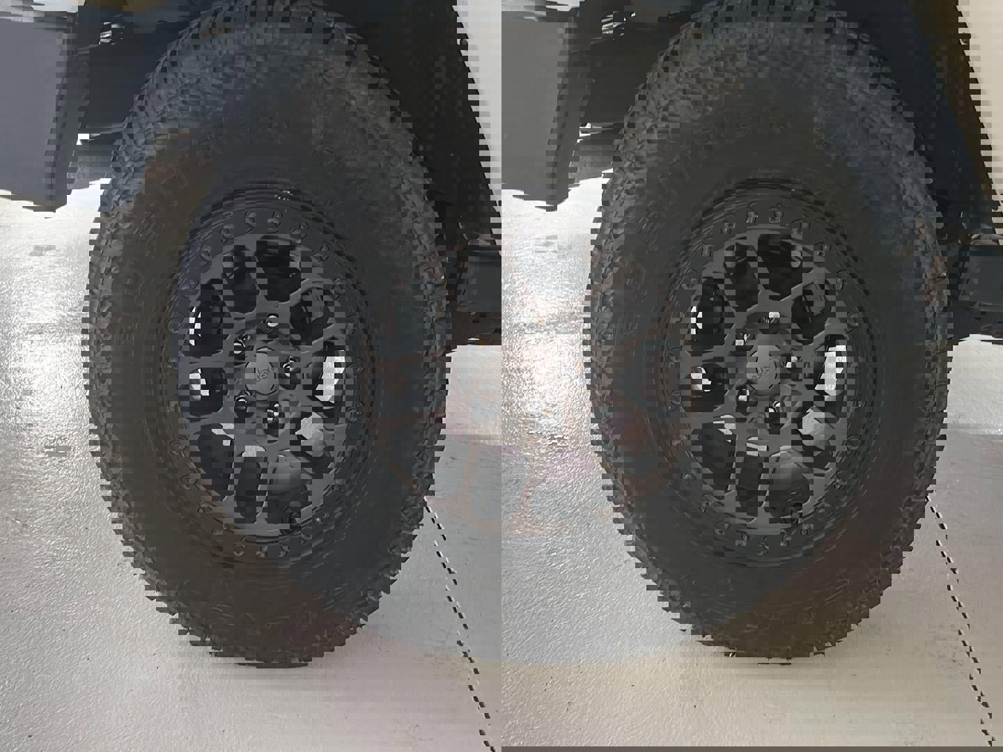 Used 2018 Jeep Wrangler Unlimited Sahara image 27