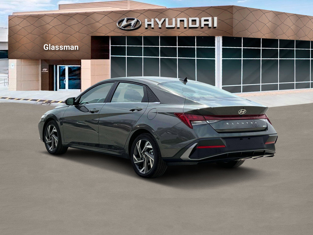 New 2025 Hyundai Elantra Limited FWD image 5