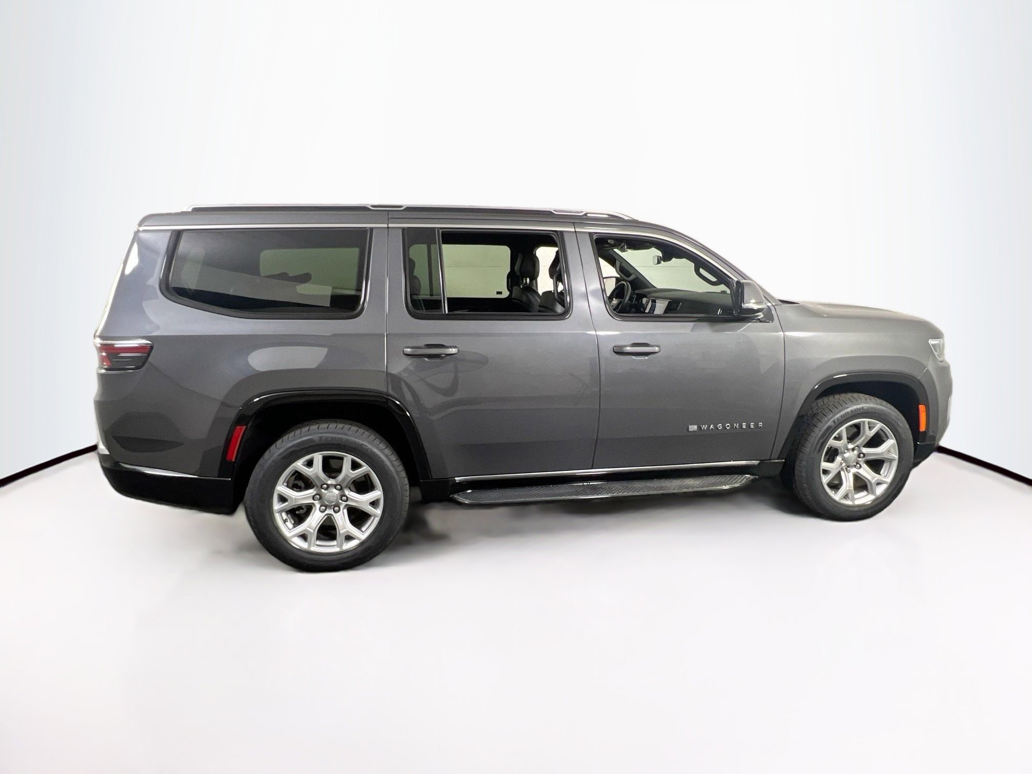 Used 2022 Jeep Wagoneer Series II image 4