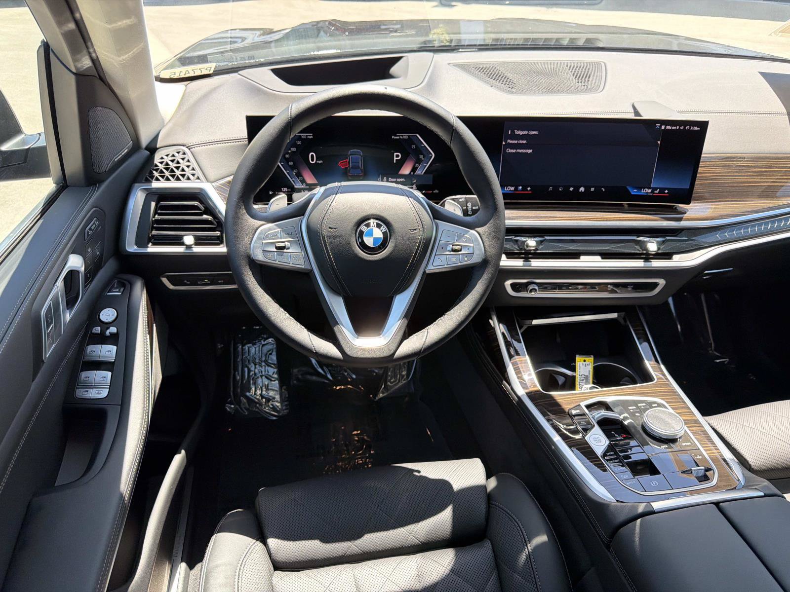 Used 2026 BMW X7 xDrive40i w/ Premium Package AWD/4WD image 8