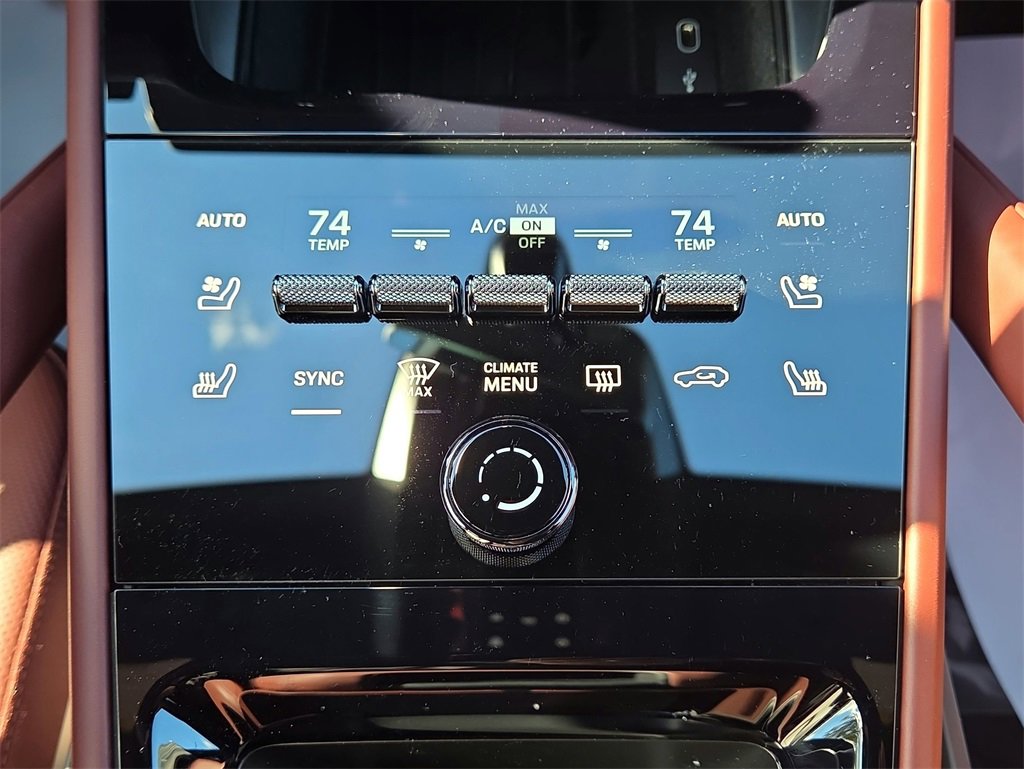 New 2026 Porsche Cayenne GTS image 13