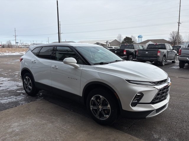 Used 2023 Chevrolet Blazer LT image 8