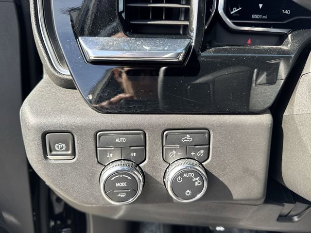 Used 2024 GMC Sierra 1500 SLE image 17