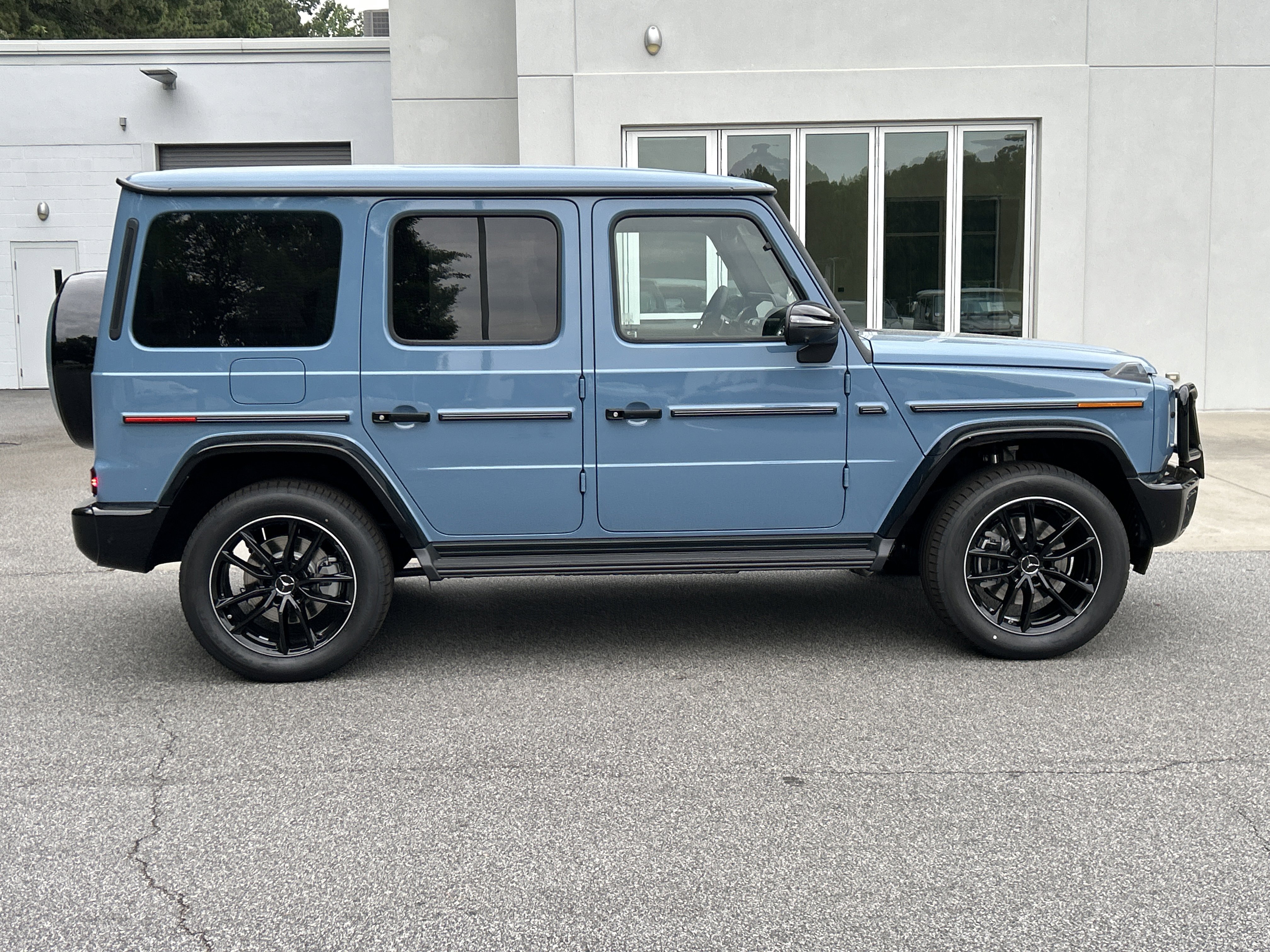 New 2026 Mercedes-Benz G 550 image 5