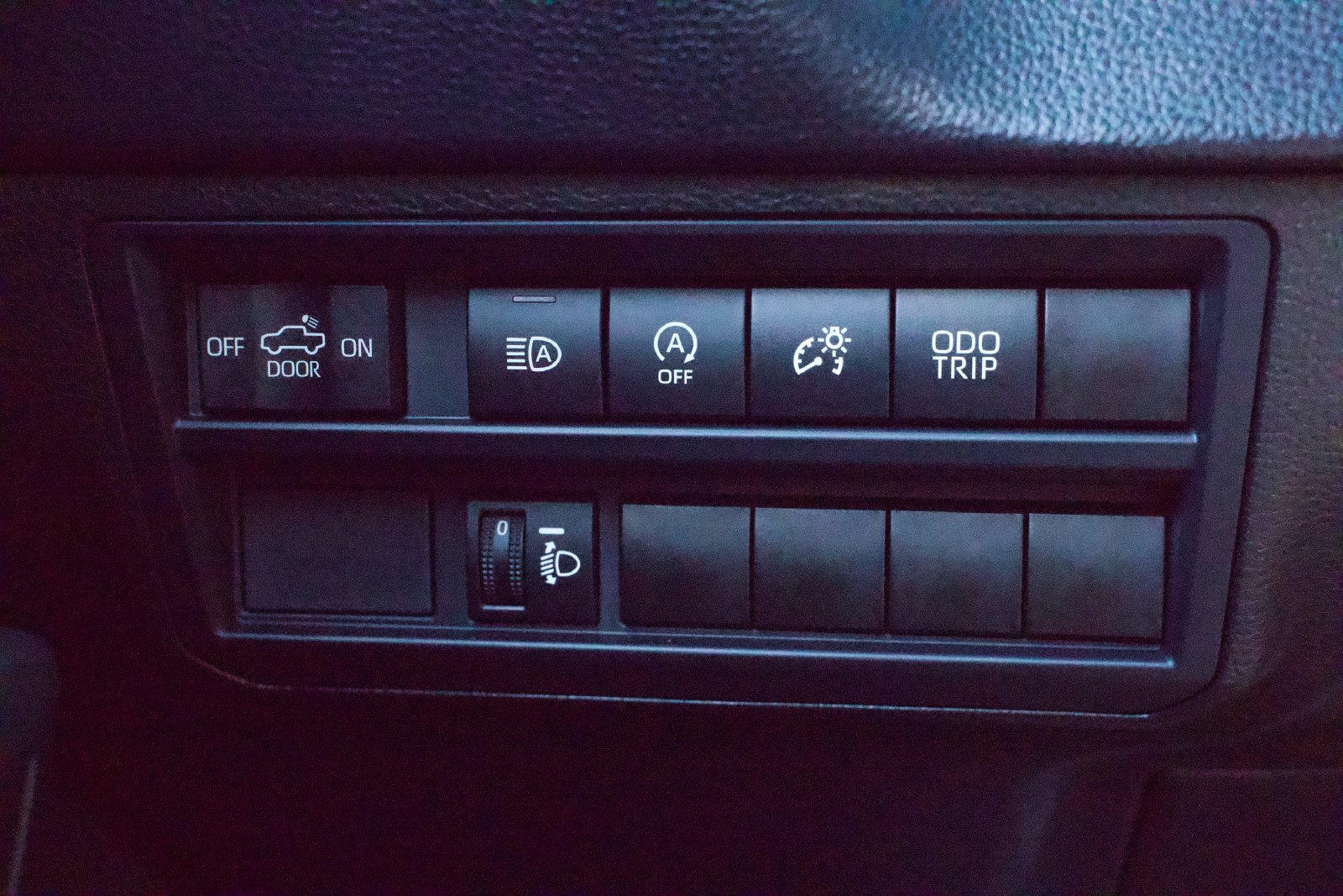 Used 2026 Toyota Tundra SR5 w/ SX Package RWD image 22