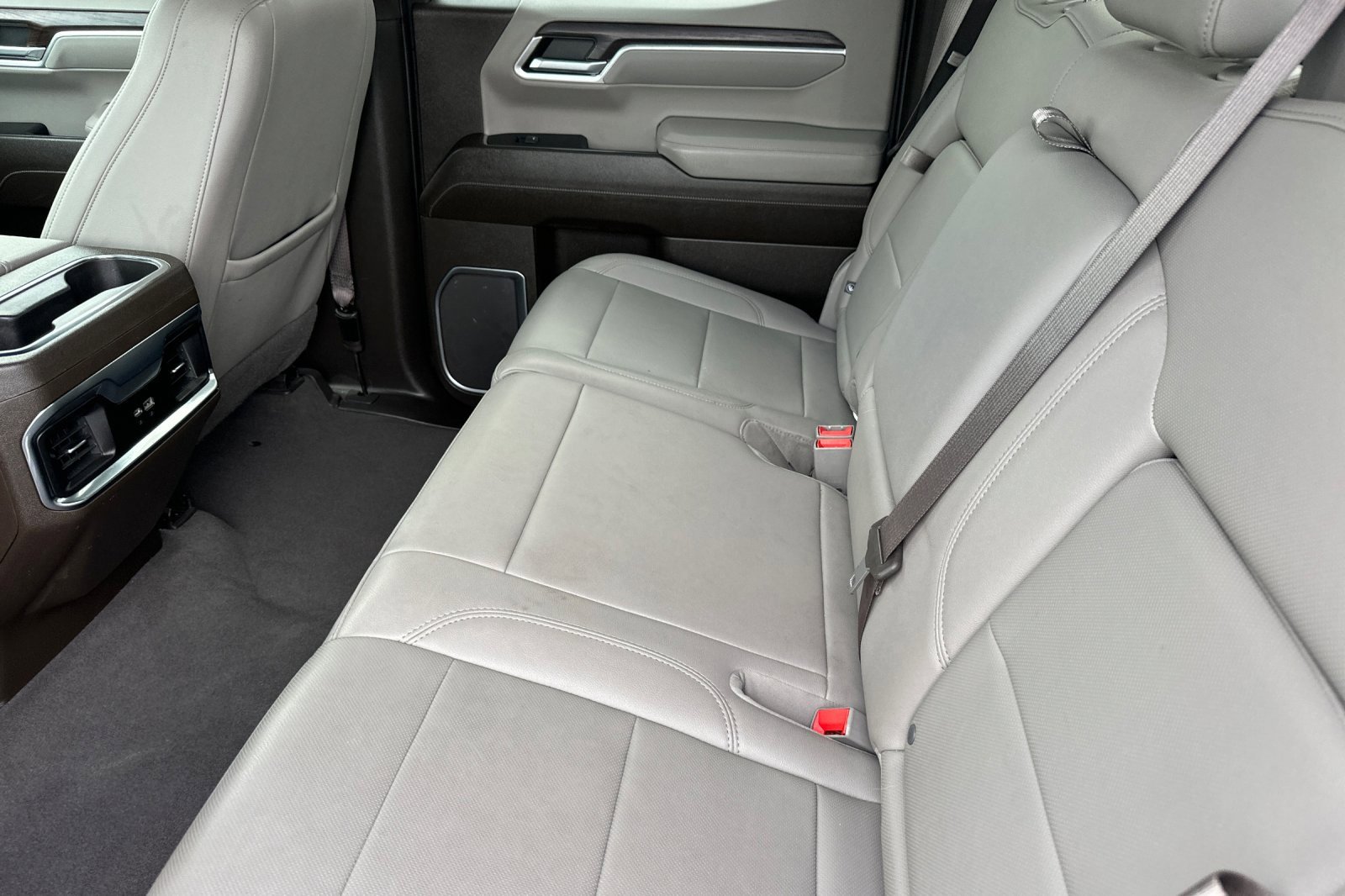 Used 2022 GMC Sierra 1500 SLT w/ SLT Convenience Package image 12