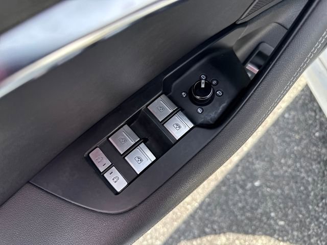 Used 2021 Audi A7 e Premium Plus w/ Executive Package AWD/4WD image 12
