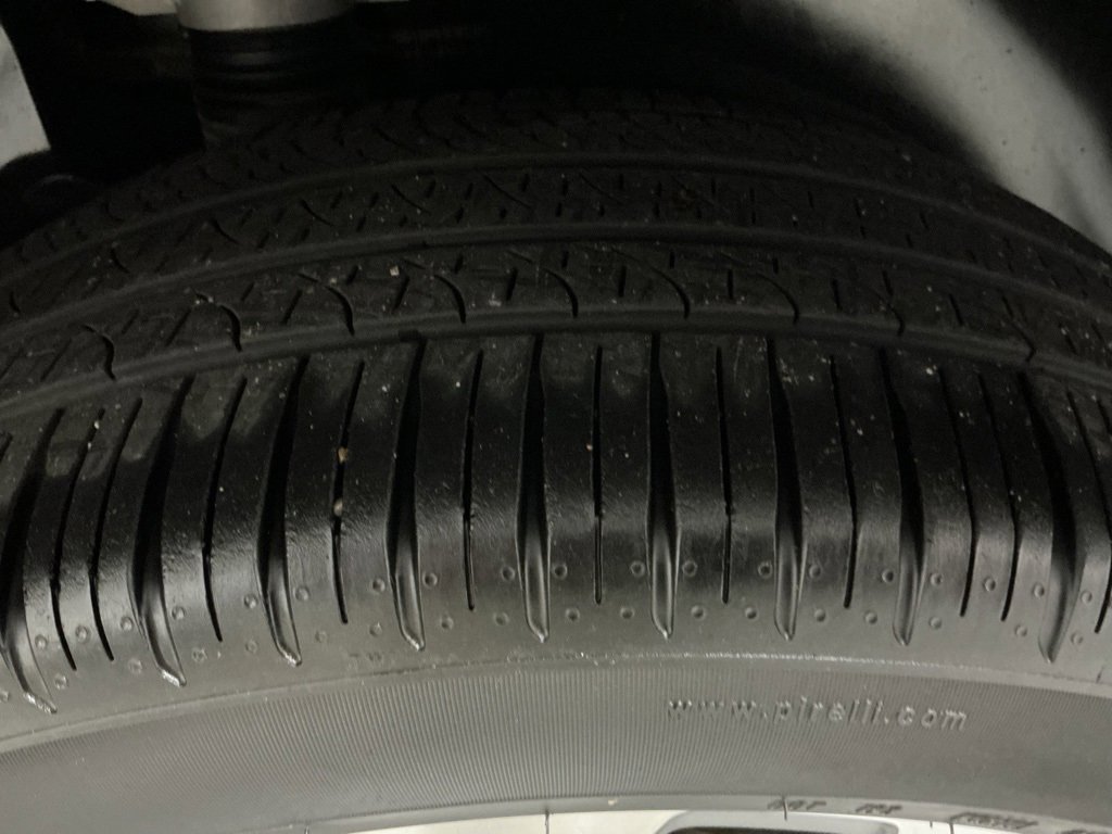 Used 2021 Kia Telluride S image 38