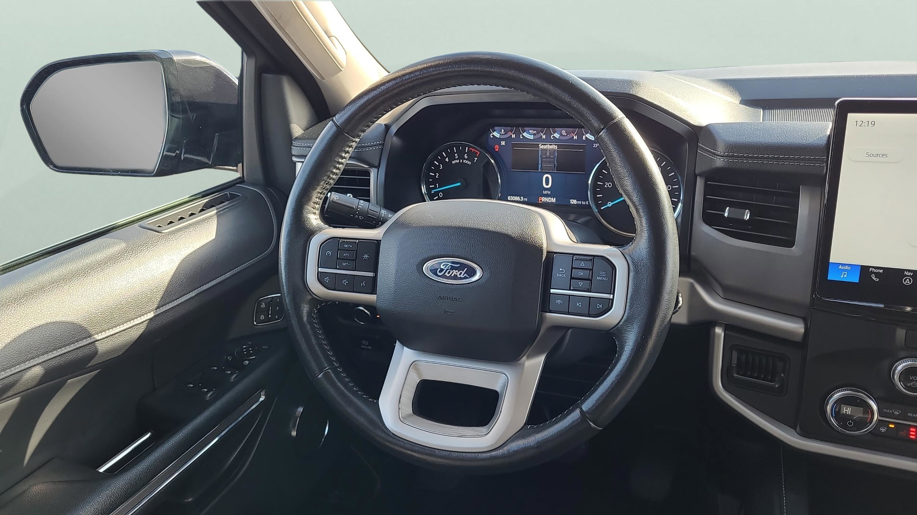 Certified 2022 Ford Expedition XLT image 10