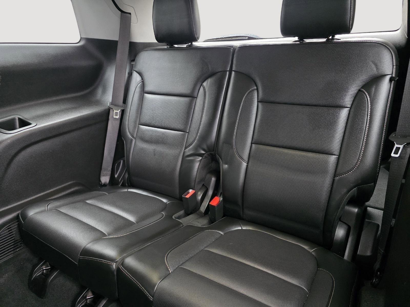 Used 2019 GMC Acadia SLT image 14