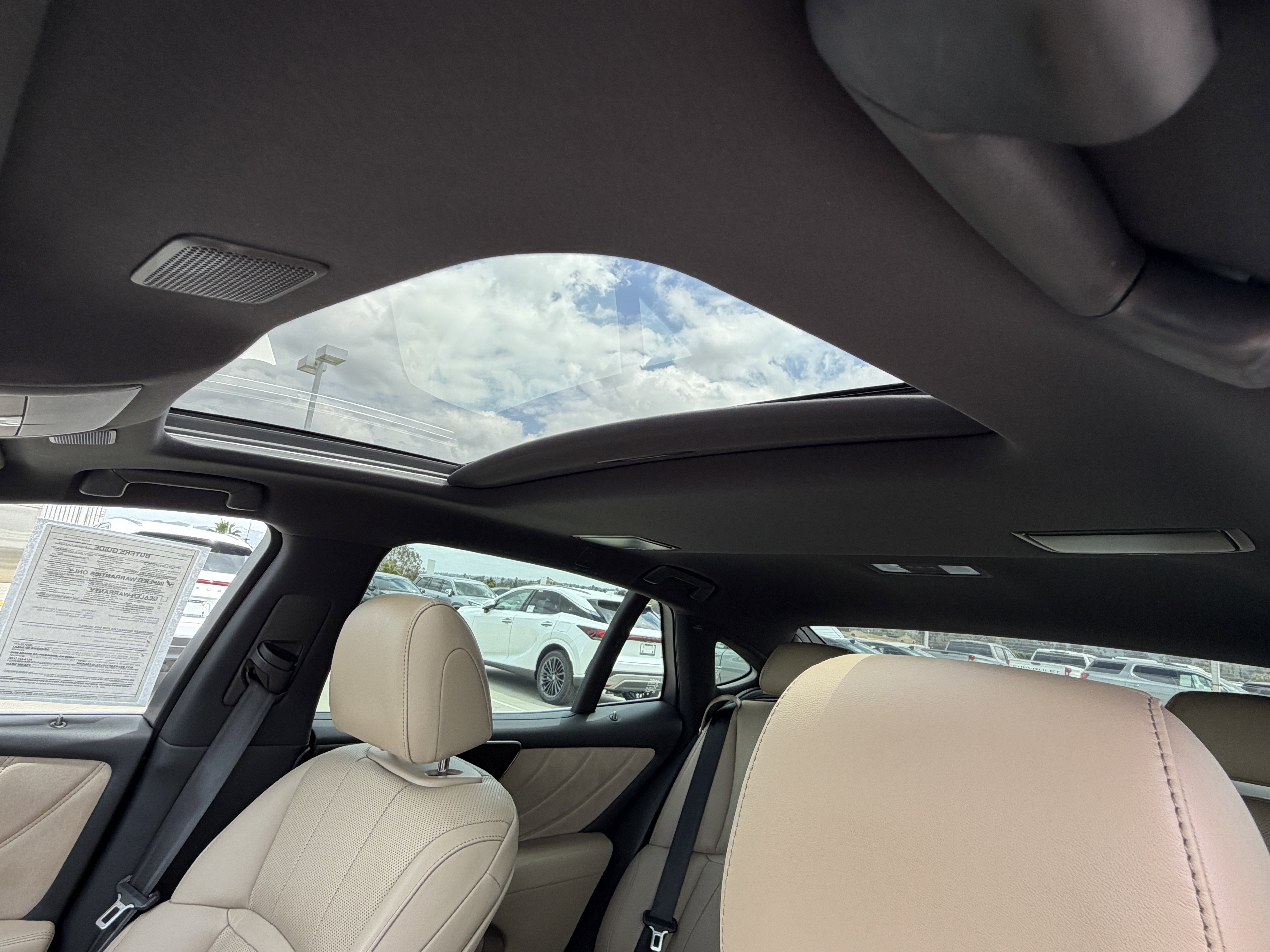 Certified 2022 Lexus LS 500 w/ Cold Weather Package (CK) RWD image 22