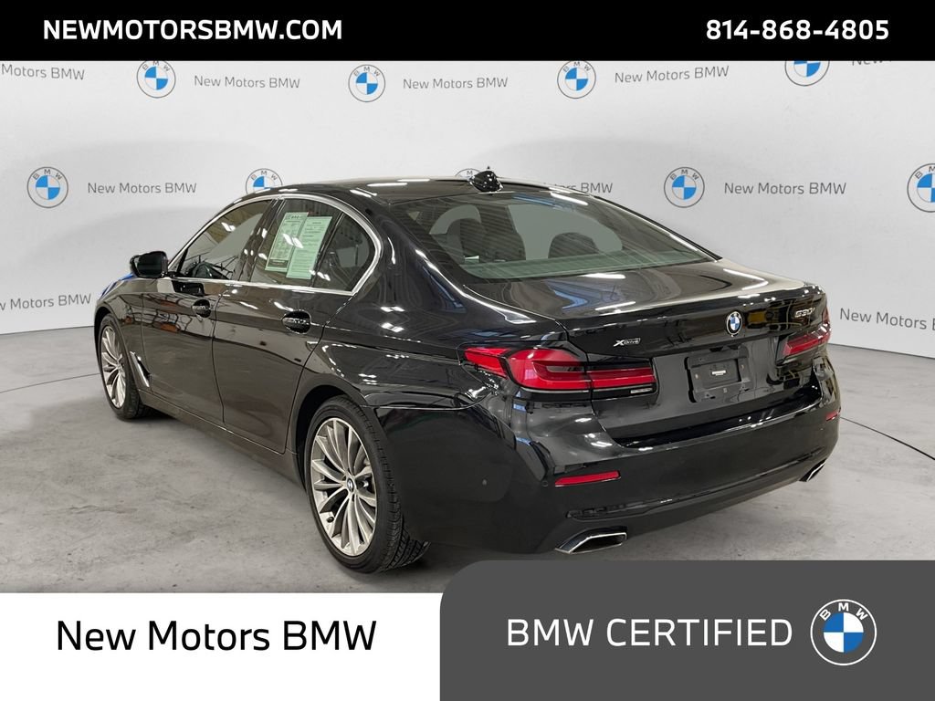 Used 2023 BMW 530i xDrive AWD/4WD image 3