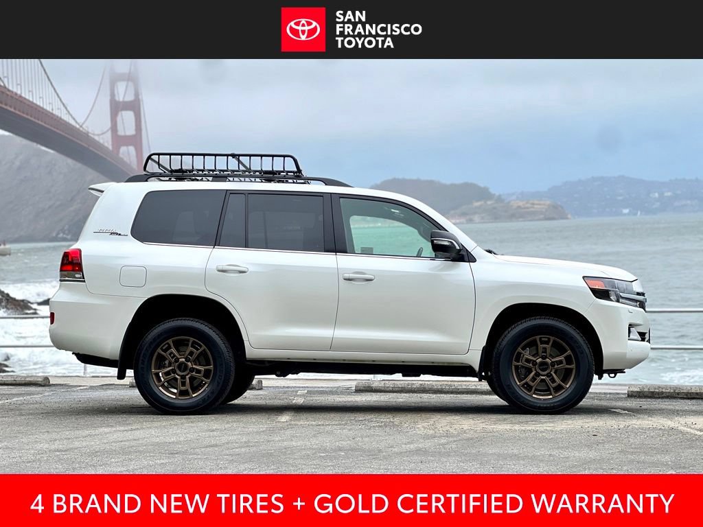 Certified 2020 Toyota Land Cruiser Heritage Edition AWD/4WD image 6