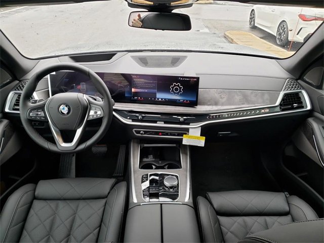 New 2026 BMW X5 xDrive40i w/ Climate Comfort Package image 13