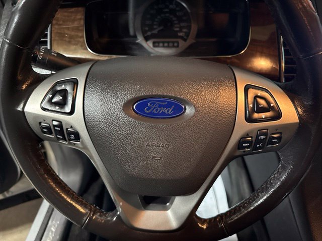 Used 2013 Ford Taurus Limited AWD/4WD image 9