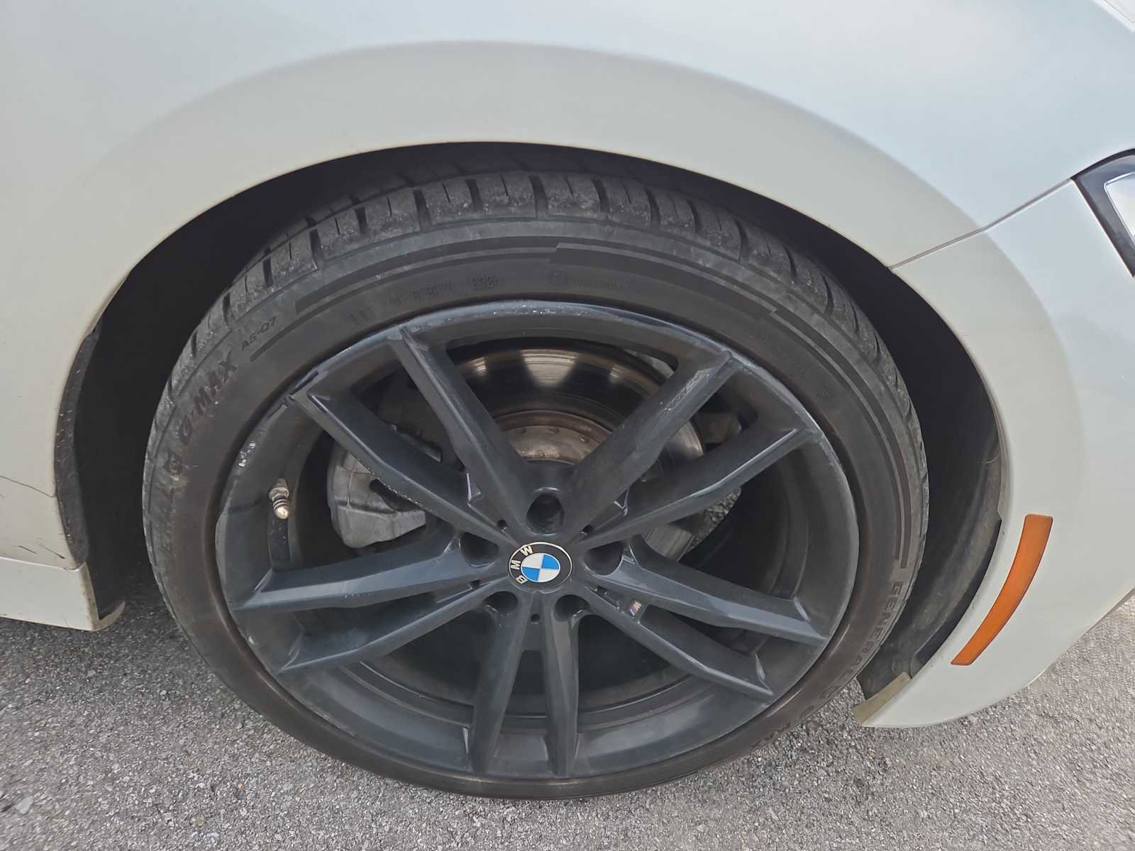 Used 2021 BMW 330i 330i w/ M Sport Package image 2