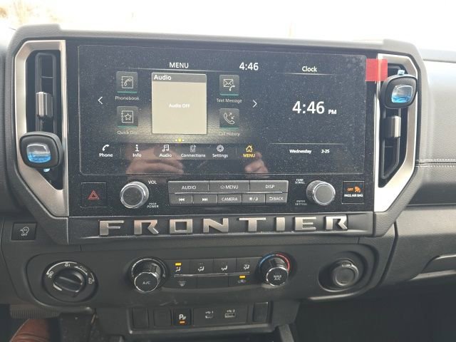Used 2025 Nissan Frontier SV w/ Tow Package image 22