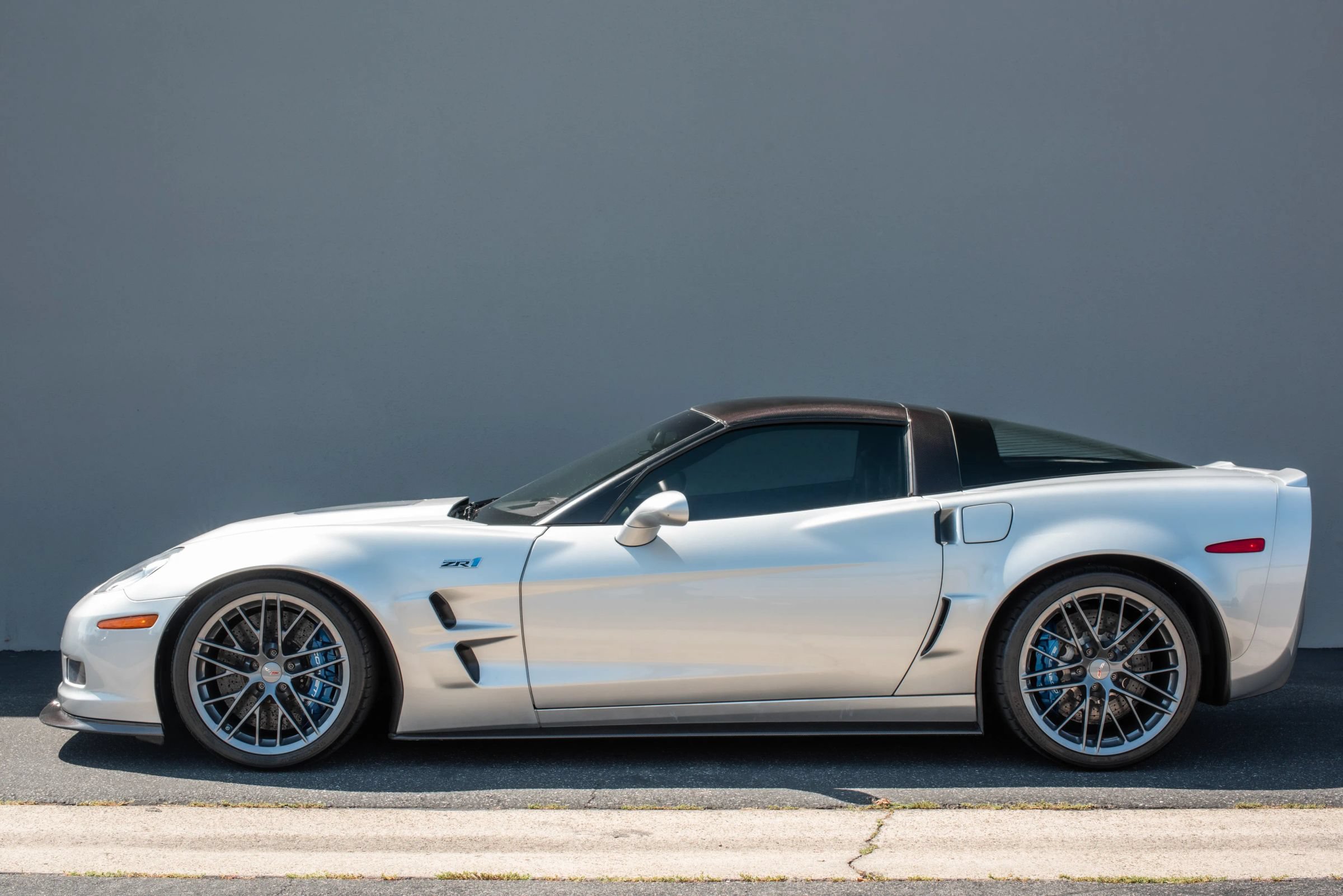 Used 2011 Chevrolet Corvette ZR1 w/ Preferred Equipment Group RWD image 8