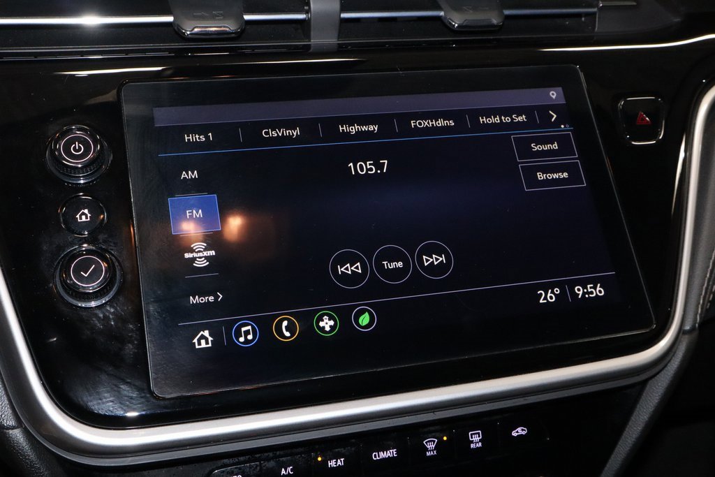 Used 2022 Chevrolet Bolt EUV LT w/ Driver Confidence Package image 2