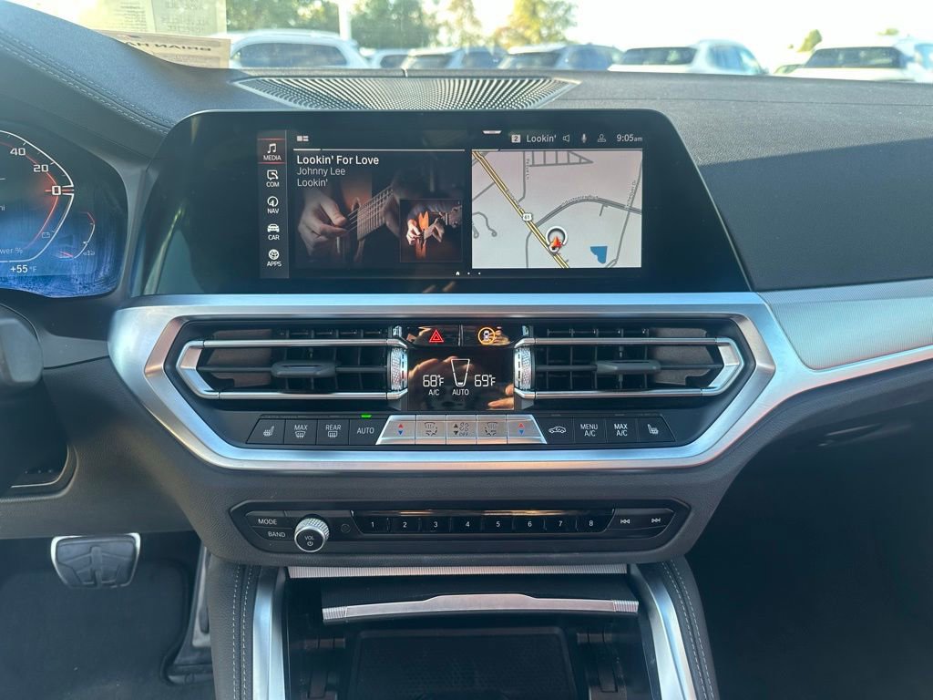 Used 2023 BMW M440i Coupe w/ Premium Package image 8