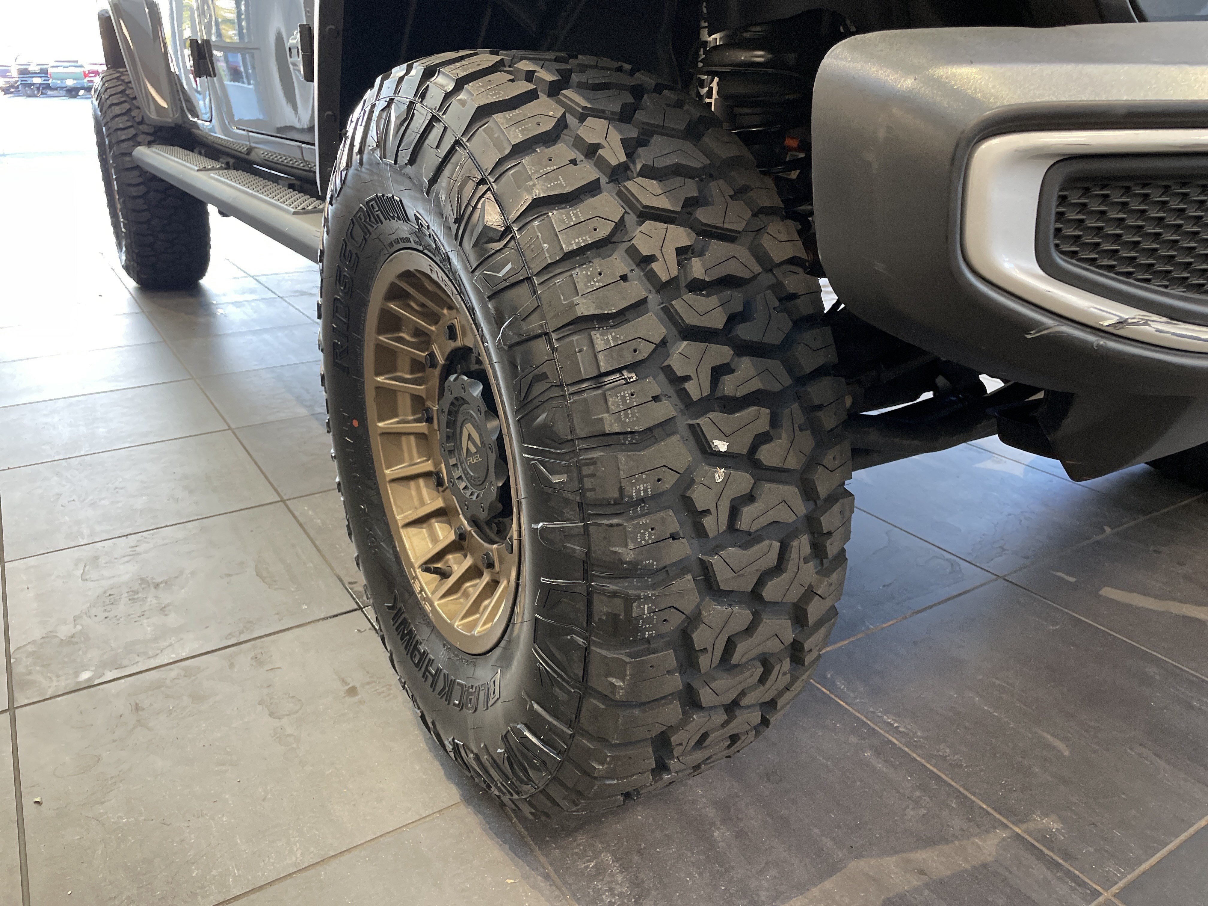 Used 2021 Jeep Gladiator Overland w/ Popular Equipment Package AWD/4WD image 13