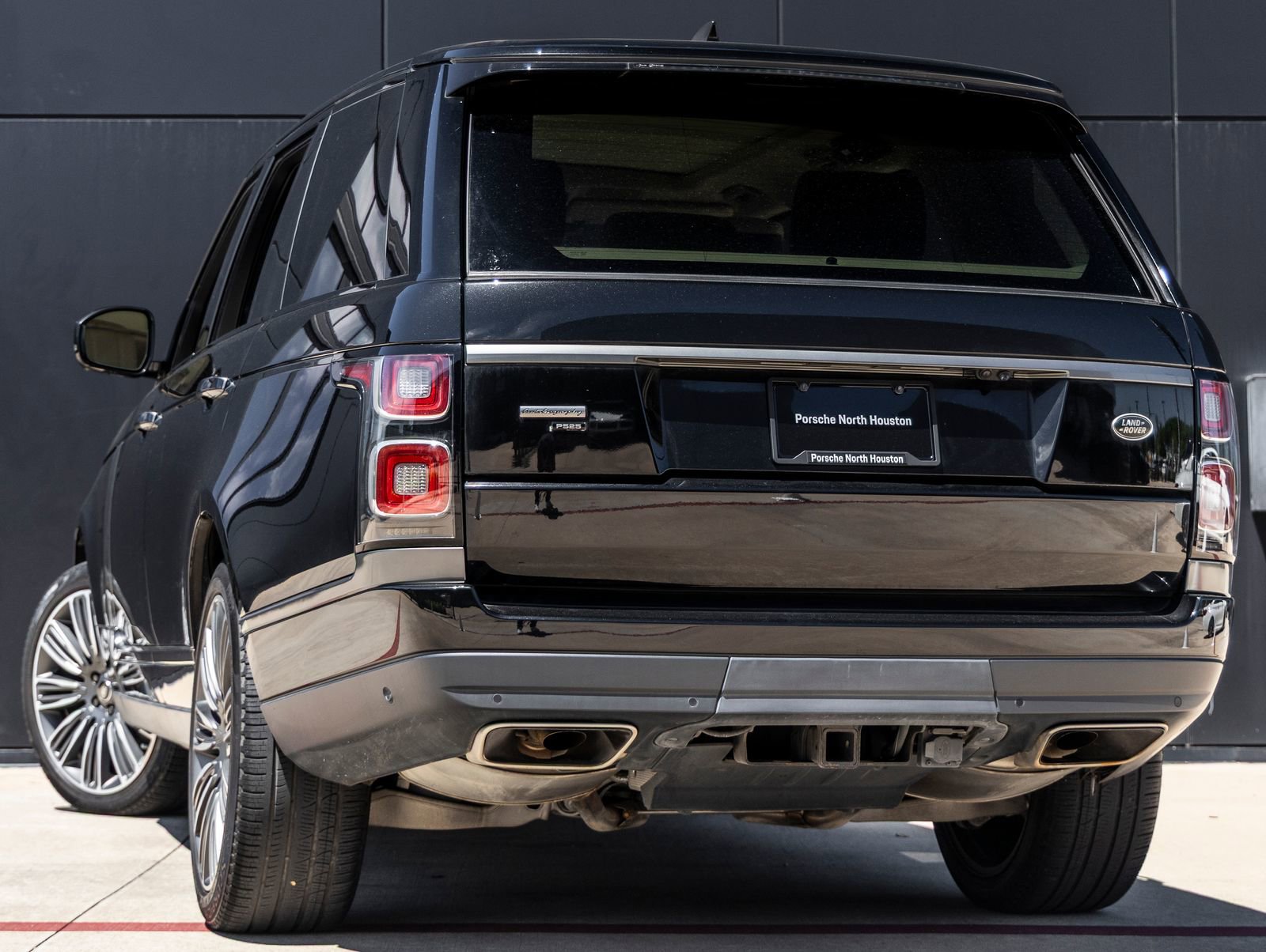 Used 2020 Land Rover Range Rover Autobiography image 6