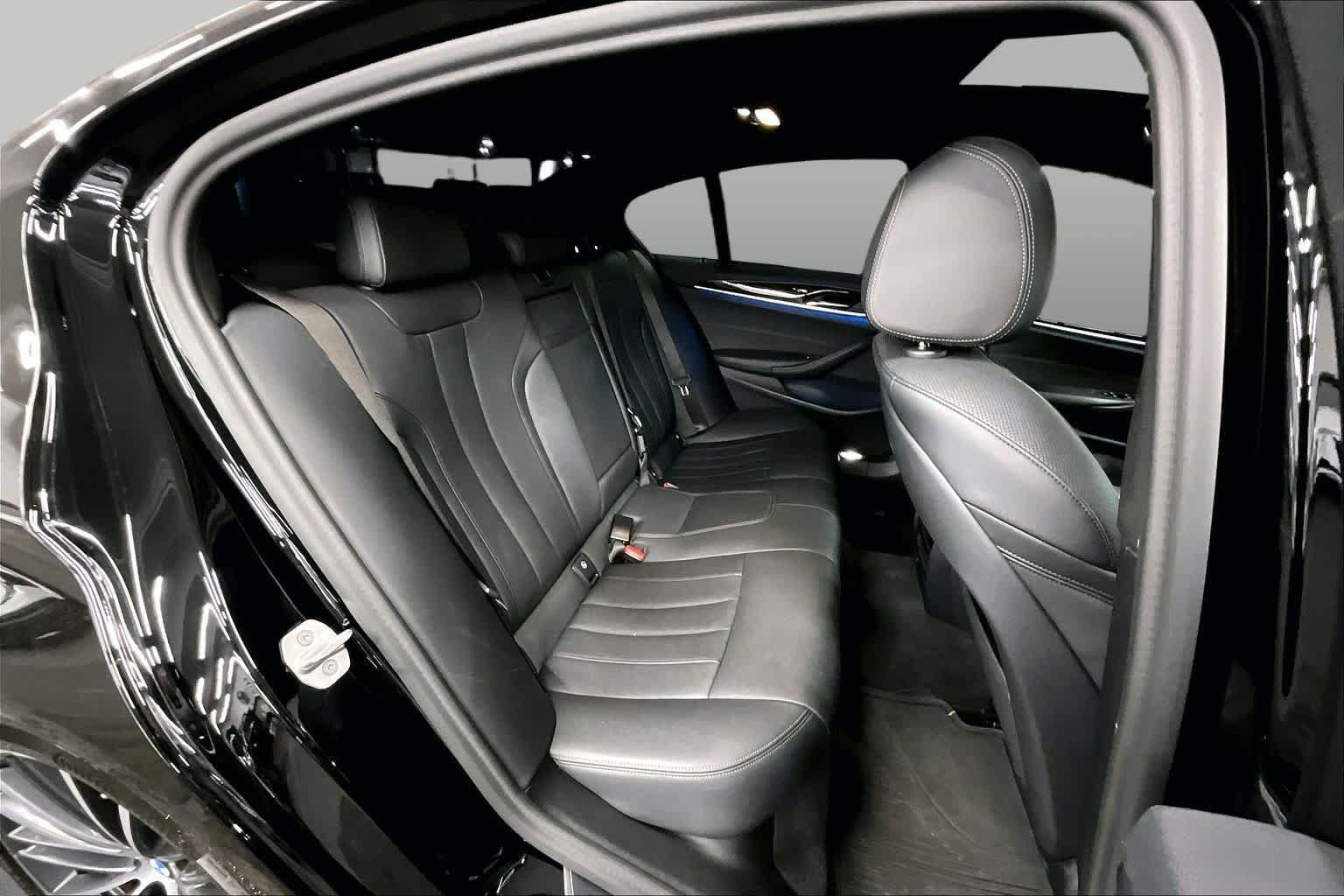 Used 2021 BMW 530e RWD image 20