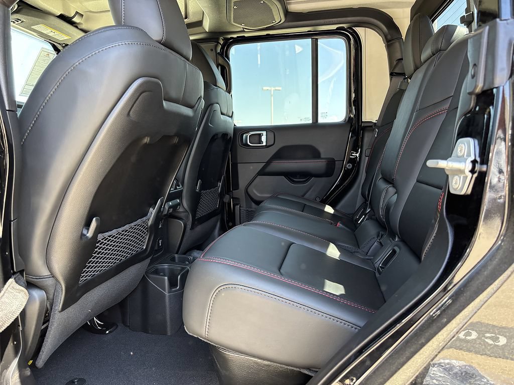 New 2026 Jeep Gladiator Rubicon AWD/4WD image 17