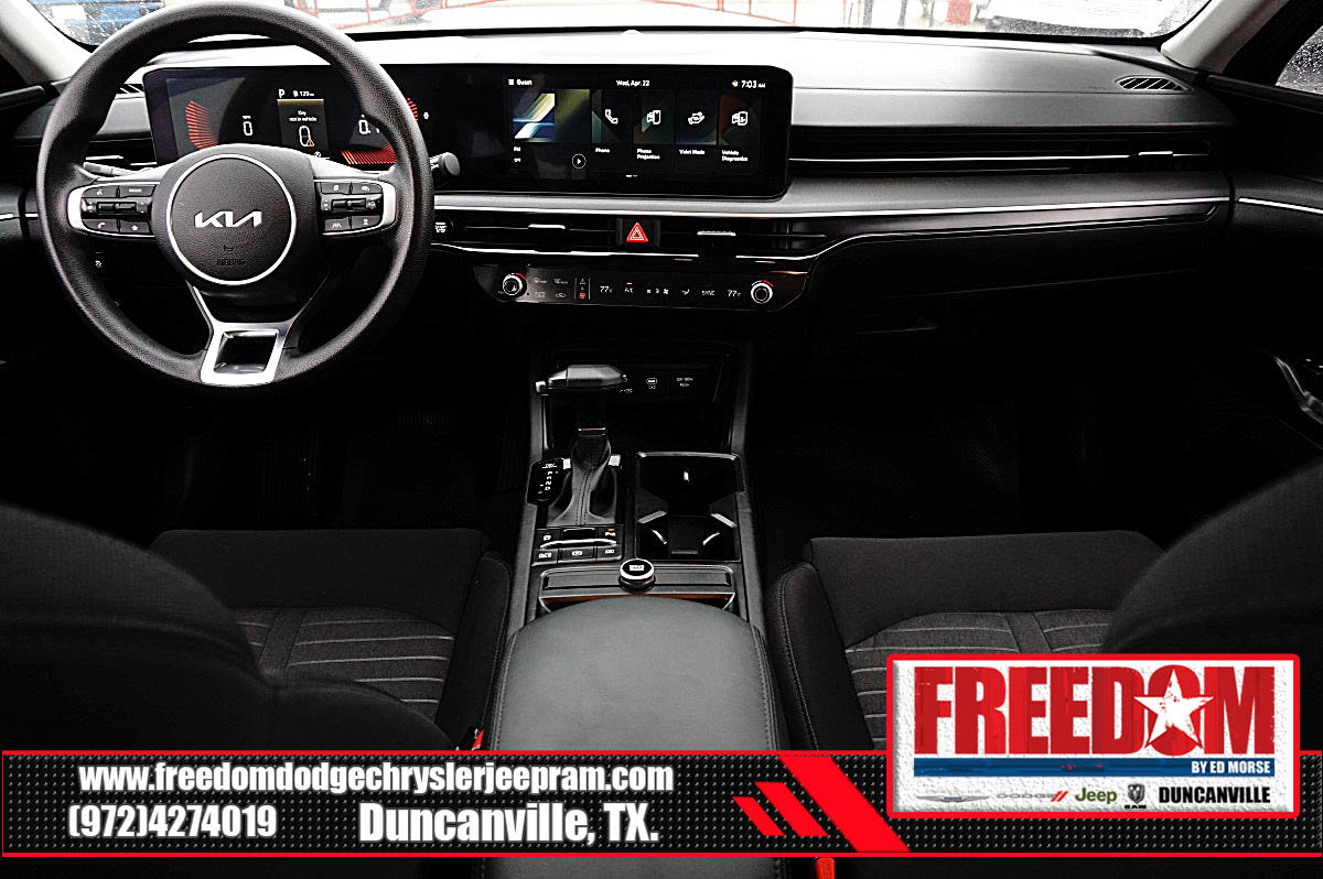 Used 2025 Kia K5 LXS FWD image 11