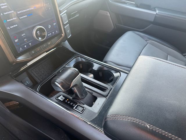 Used 2023 Ford F150 Lightning Lariat image 27