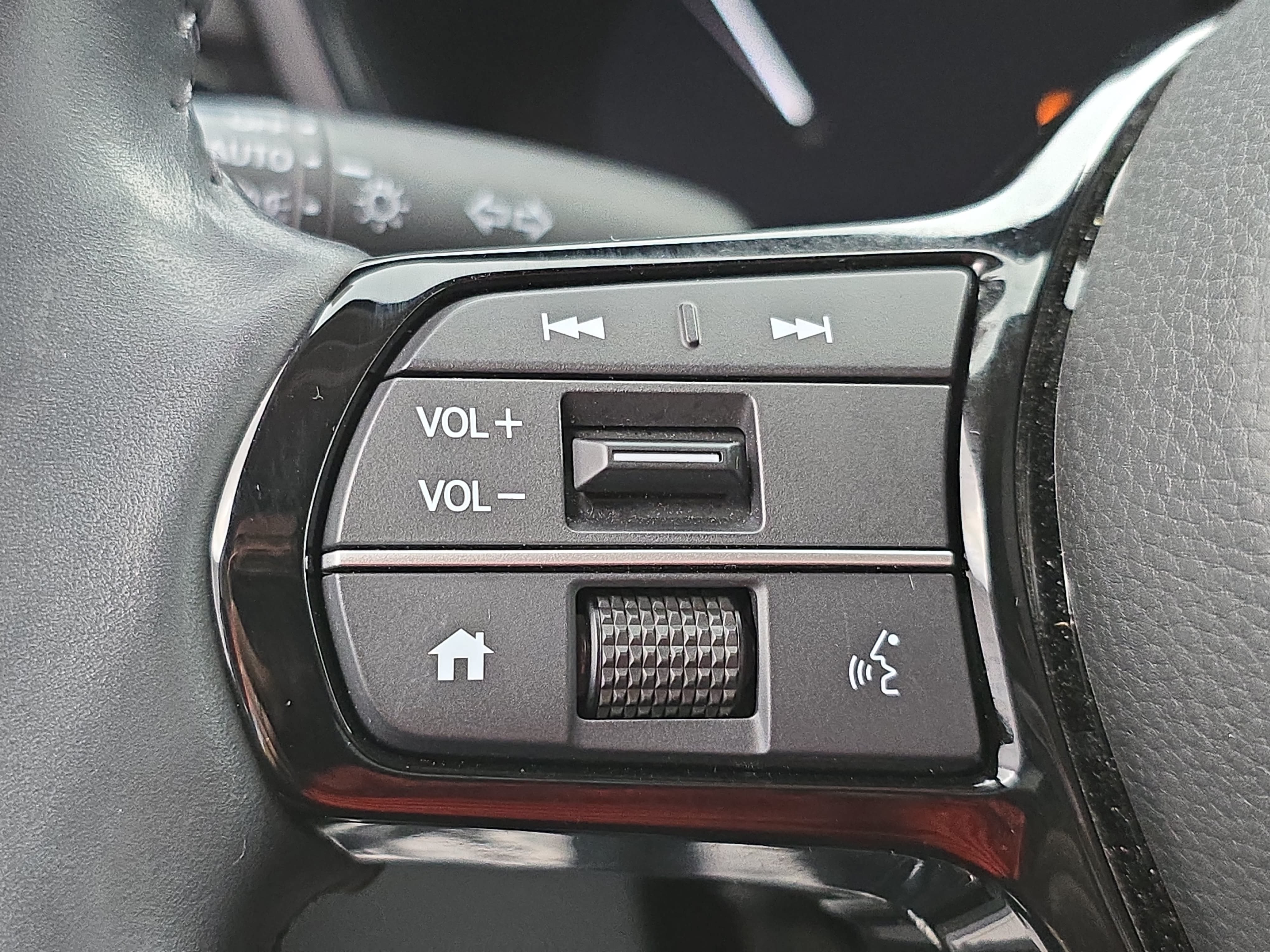 Certified 2024 Honda CR-V EX-L image 17