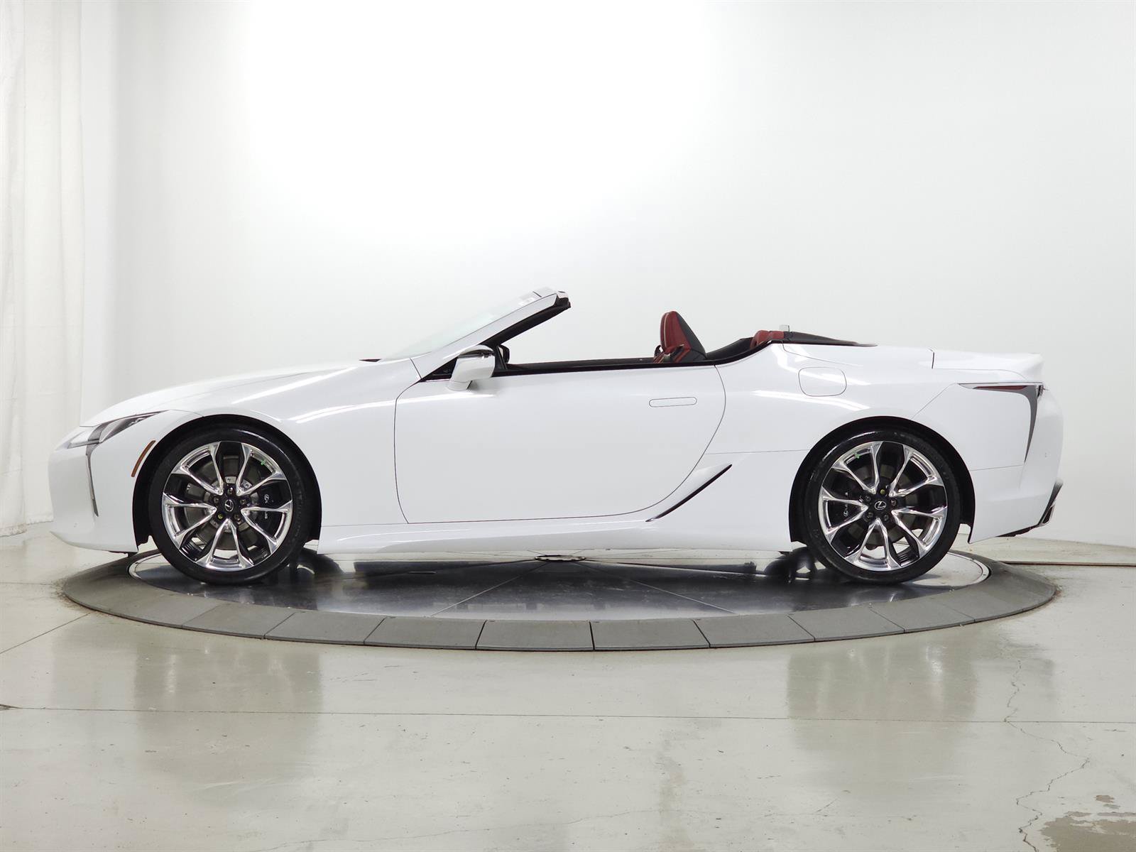 Certified 2023 Lexus LC 500 Convertible w/ Touring Package RWD image 5