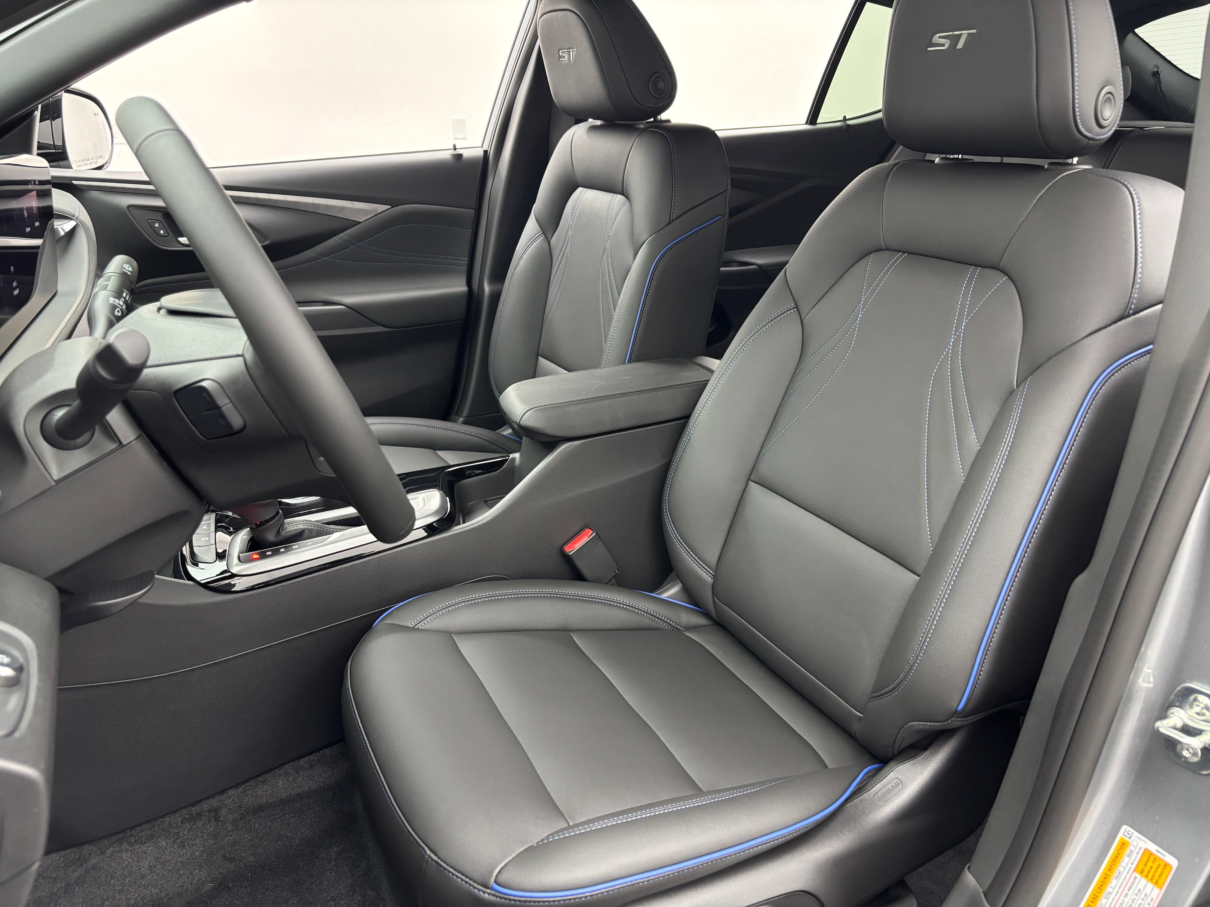 New 2026 Buick Envista Sport Touring w/ Convenience I Package FWD image 16