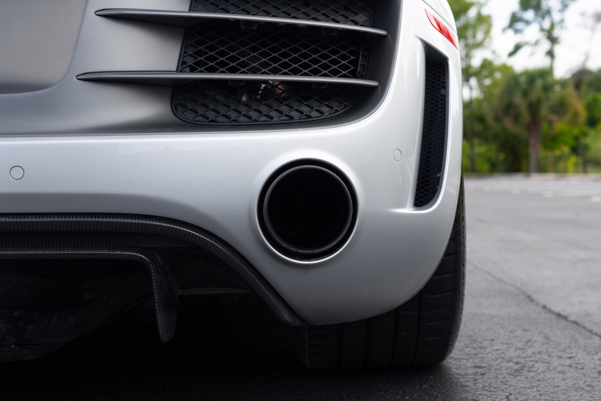 Used 2012 Audi R8 GT AWD/4WD image 20