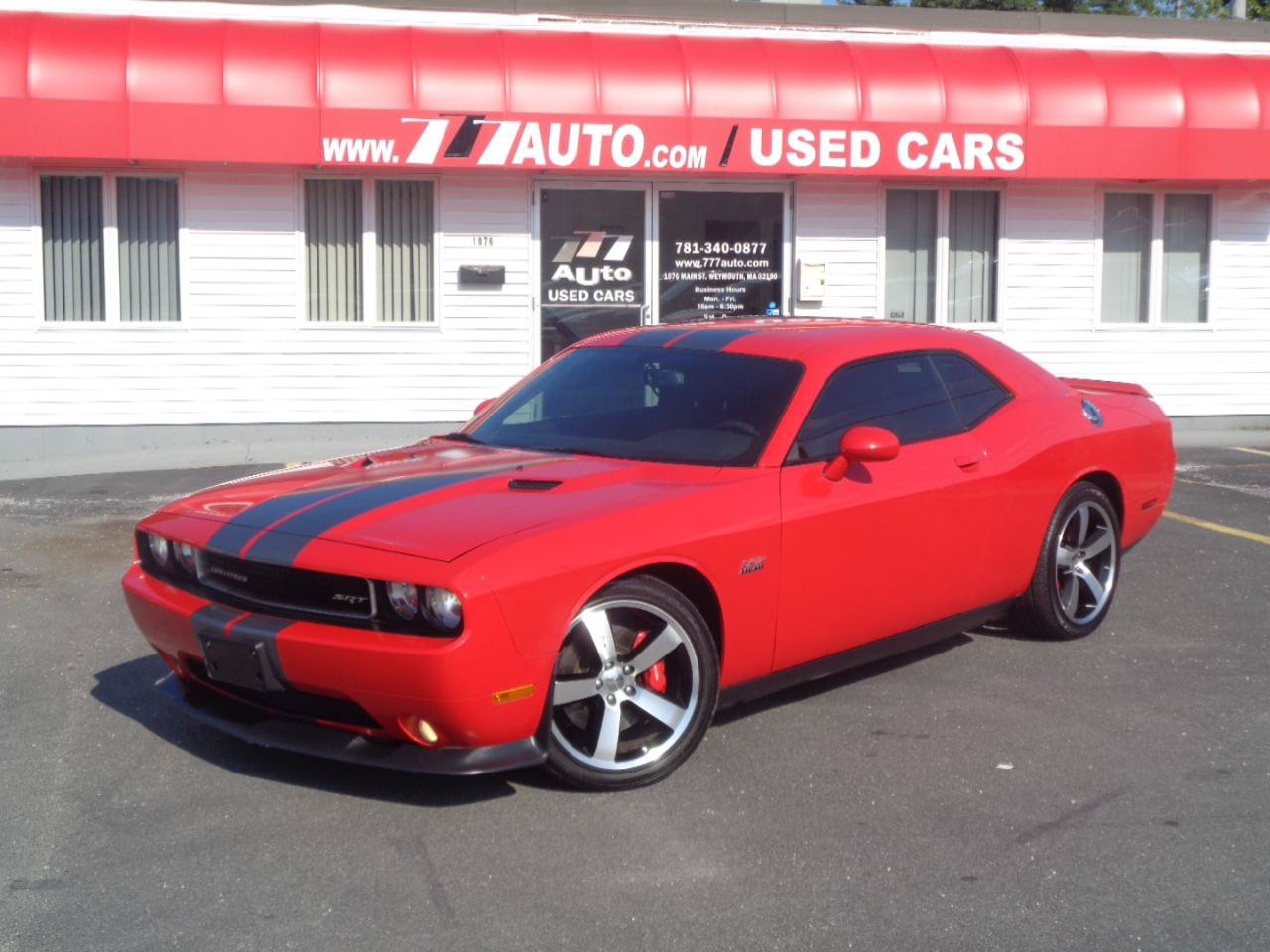 Used 2014 Dodge Challenger SRT8 RWD image 36