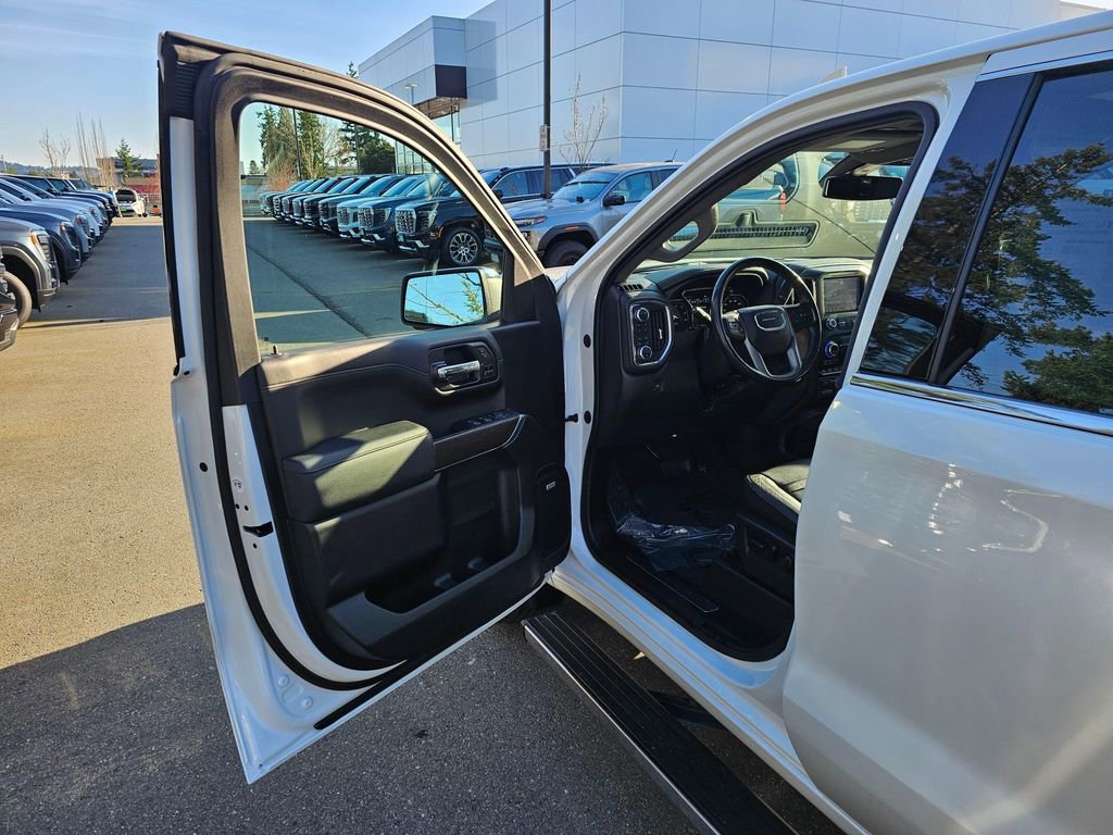 Used 2022 GMC Sierra 1500 Denali w/ Denali Premium Package image 20